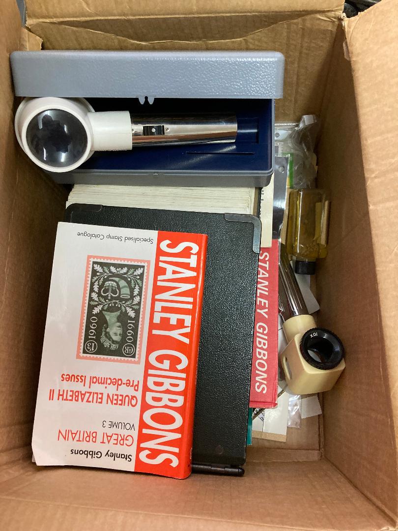 STAMPS : Box with various old Catalogues and accessories