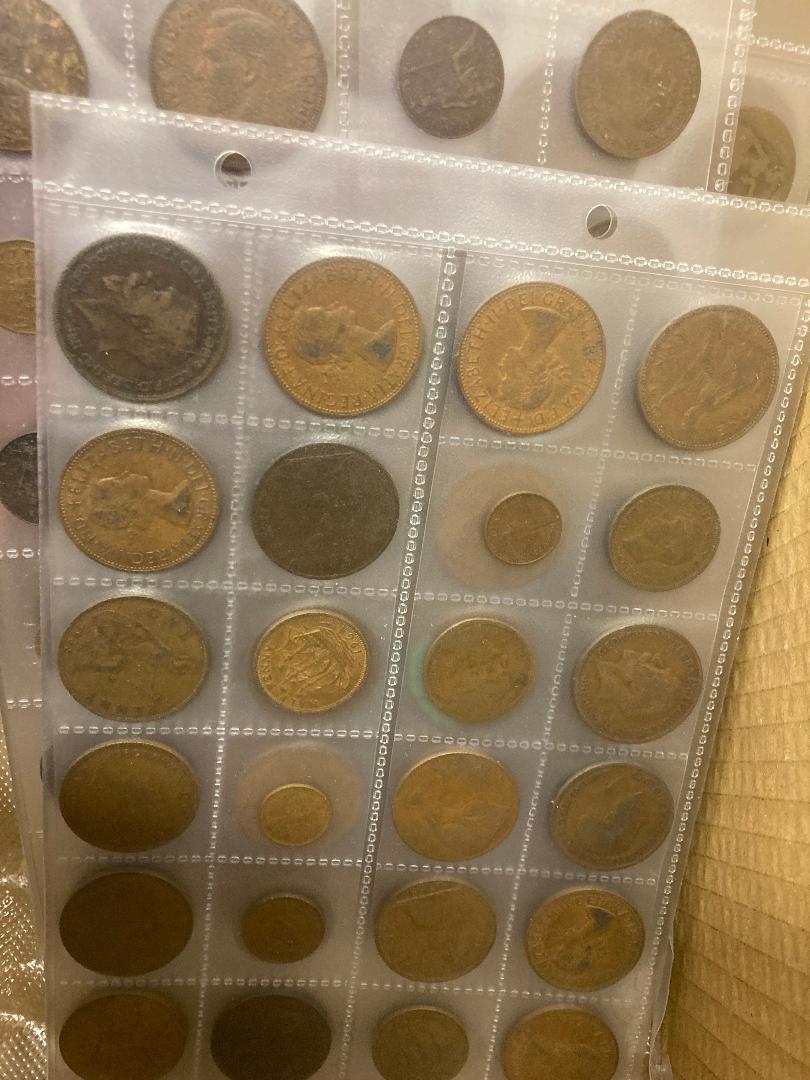 COINS : Accumulation of old coins including old pennies, mixed foreign coins, - Image 3 of 3
