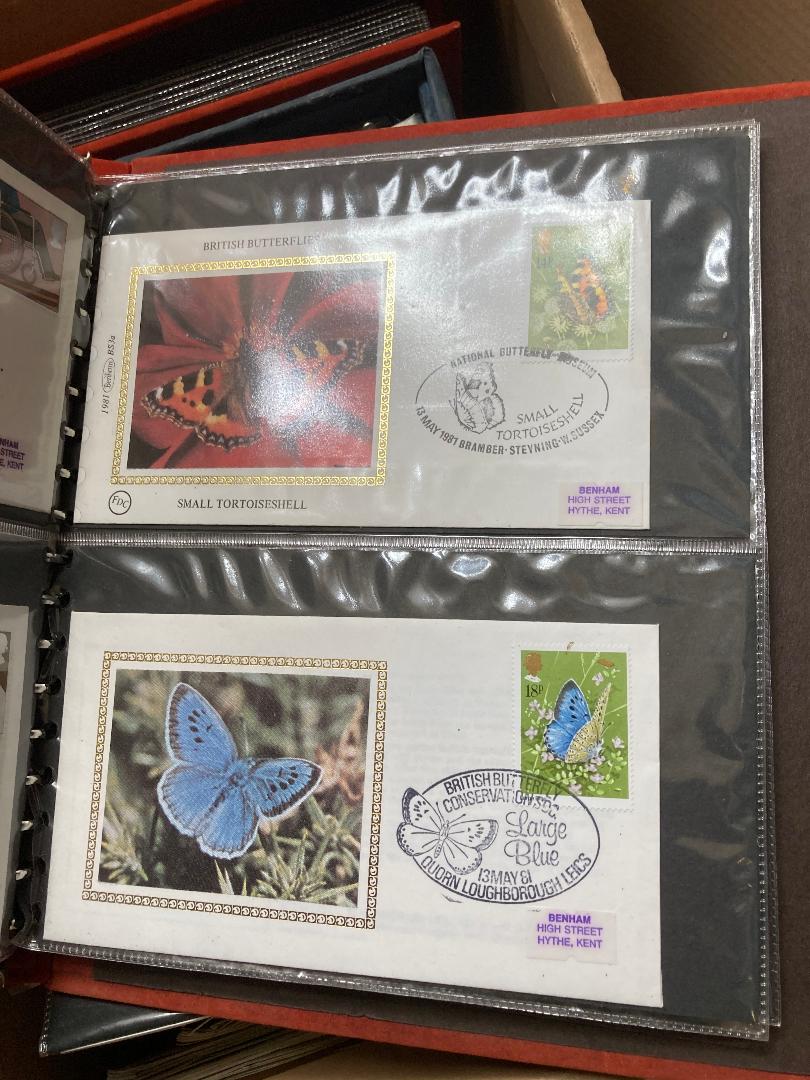 STAMPS FIRST DAY COVERS Benham small silks including 1980 Birds in albums plus loose FDC's - Image 2 of 2