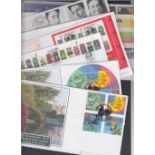 GREAT BRITAIN FIRST DAY COVERS : Selection of nine BUCKINGHAM illustrated FDCs ranging from 2001 to