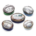 A GROUP OF FIVE ENGLISH ENAMEL BRIDGE RELATED PATCH BOXES, SOUTH STAFFORDSHIRE, EARLY 19TH CENTURY