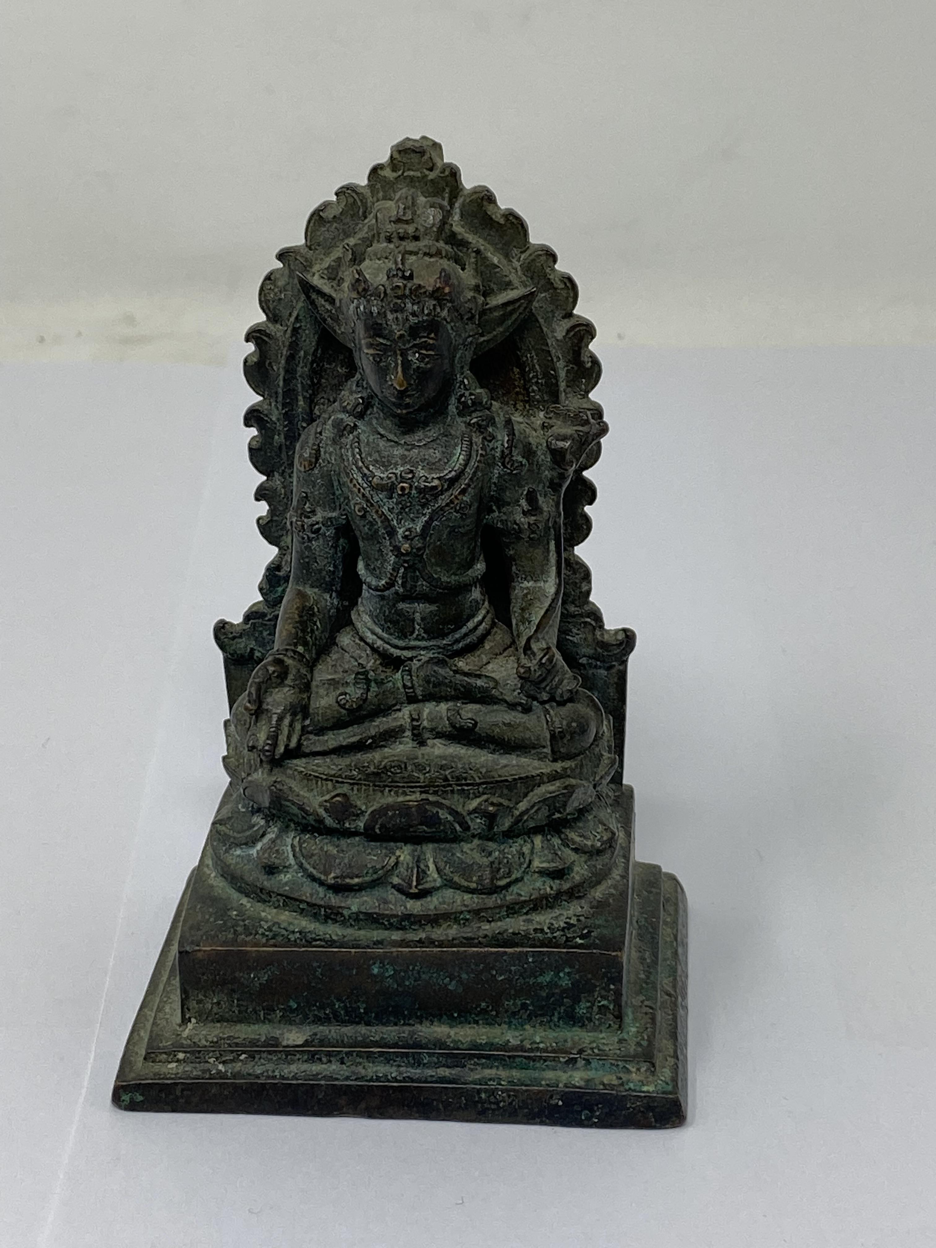 A BRONZE FIGURE OF MANJUSRI, JAVA, INDONESIA, CIRCA 10TH CENTURY - Image 2 of 6