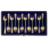 A BOXED SET OF TWELVE FRENCH SILVER-GILT COFFEE SPOONS, PRUDENT QUITTE, PARIS, CIRCA 1900