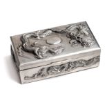 A CHINESE SILVER CIGARETTE BOX, NANKING STORE, SHANGHAI, EARLY 20TH CENTURY