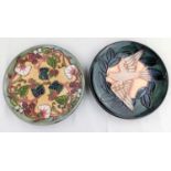 2 Moorcroft Ltd edition year plates 1993 348/500 diameter 22cm; 1998 388/750