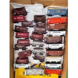 A large unboxed selection of HO gauge American railroad freight wagons