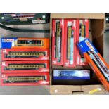 RIVAROSSI: 6 Union Pacific Pullman cars, 3 other items (9)