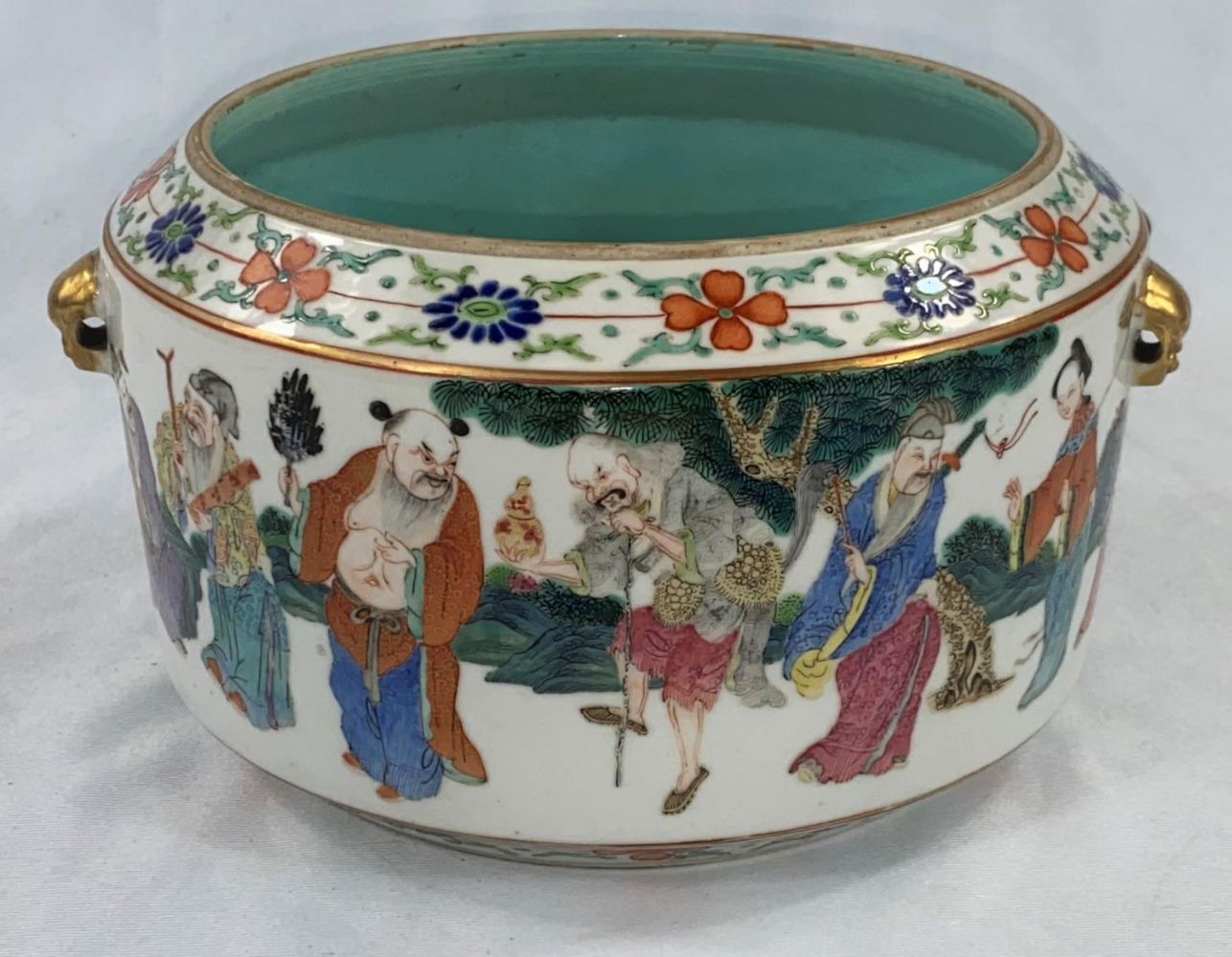 Collective Antiques - Oriental, Ceramics, Miscellanea, Silver, Jewellery, Pictures, Clocks and Furniture