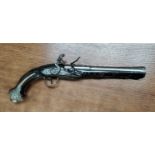 A late 18th/early 19th century Ottoman blunderbuss pistol with extensive chased relief decoration to