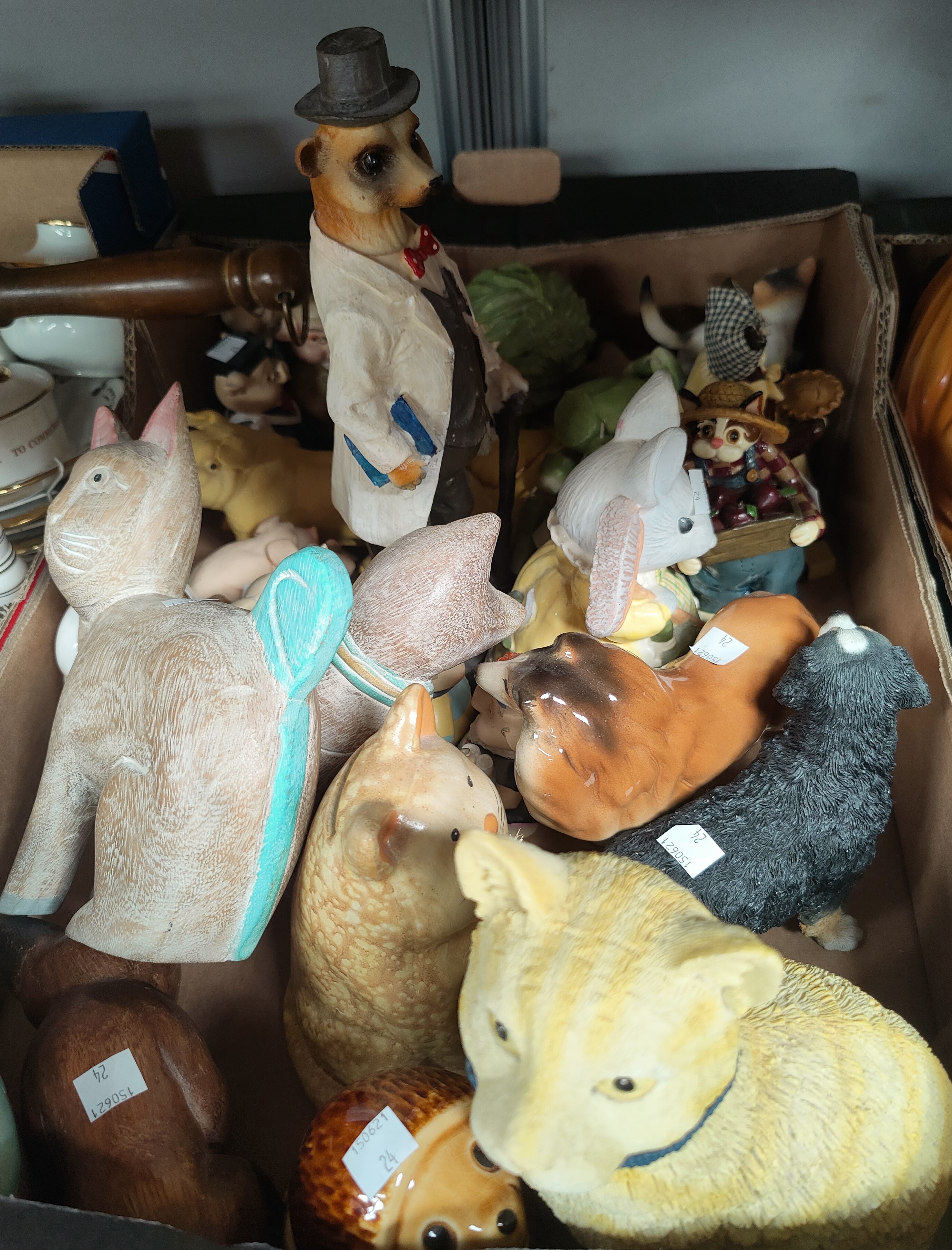 A large selection of animal figures; etc. - Image 3 of 3