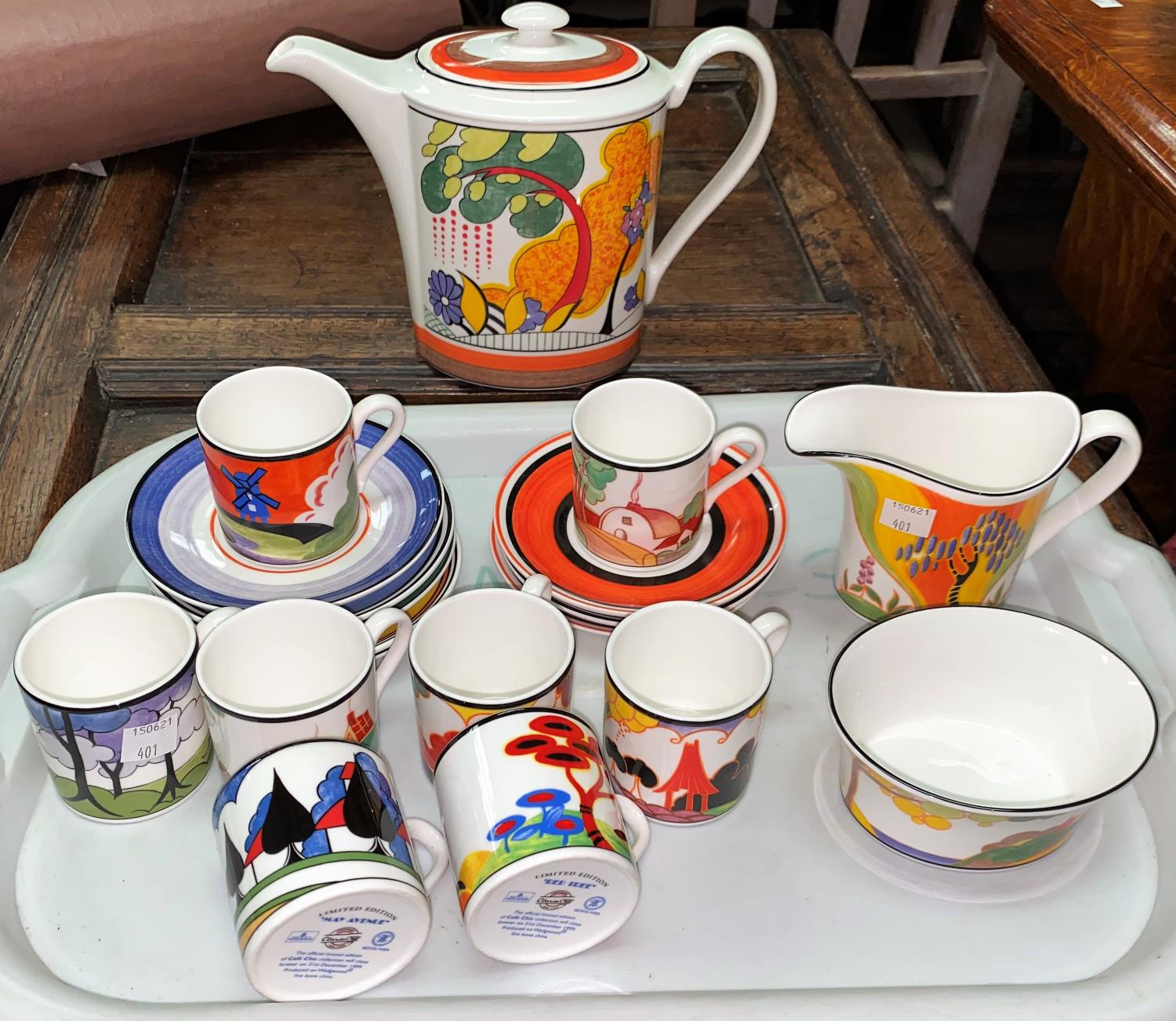 A Wedgwood limited edition tea set of 19 pieces, in the Clarice Cliff manner