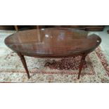 A good quality mahogany reproduction oval coffee table 106cm x 67cm height 45cm