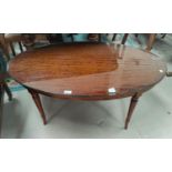 A good quality mahogany reproduction oval coffee table 106cm x 67cm height 45cm