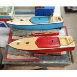 A 2 crig boxed Hornby speedboats, boxes a.f