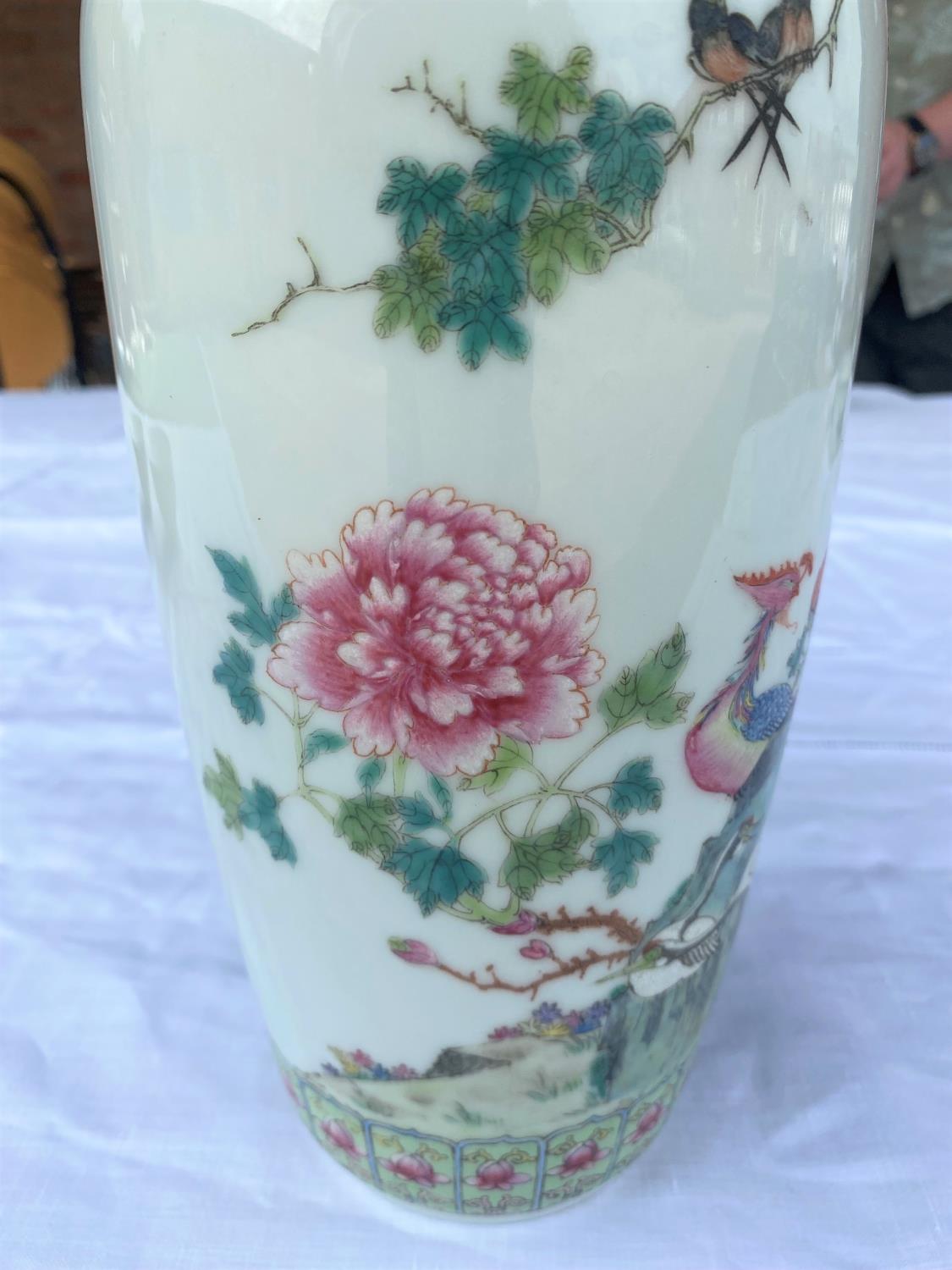 A 20th century Chinese vase decorated in polychrome with cranes, other exotic birds, flowers etc, - Image 5 of 5