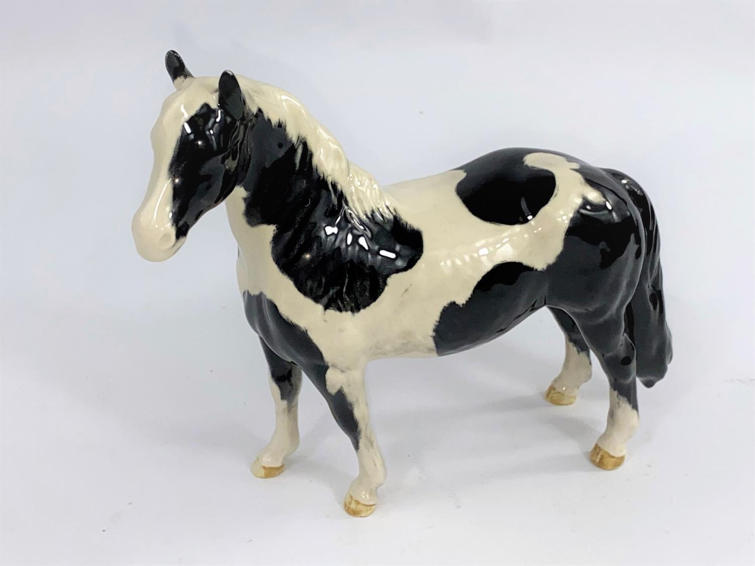 A Beswick Pinto Pony 1373 Skewbald 16.5cm