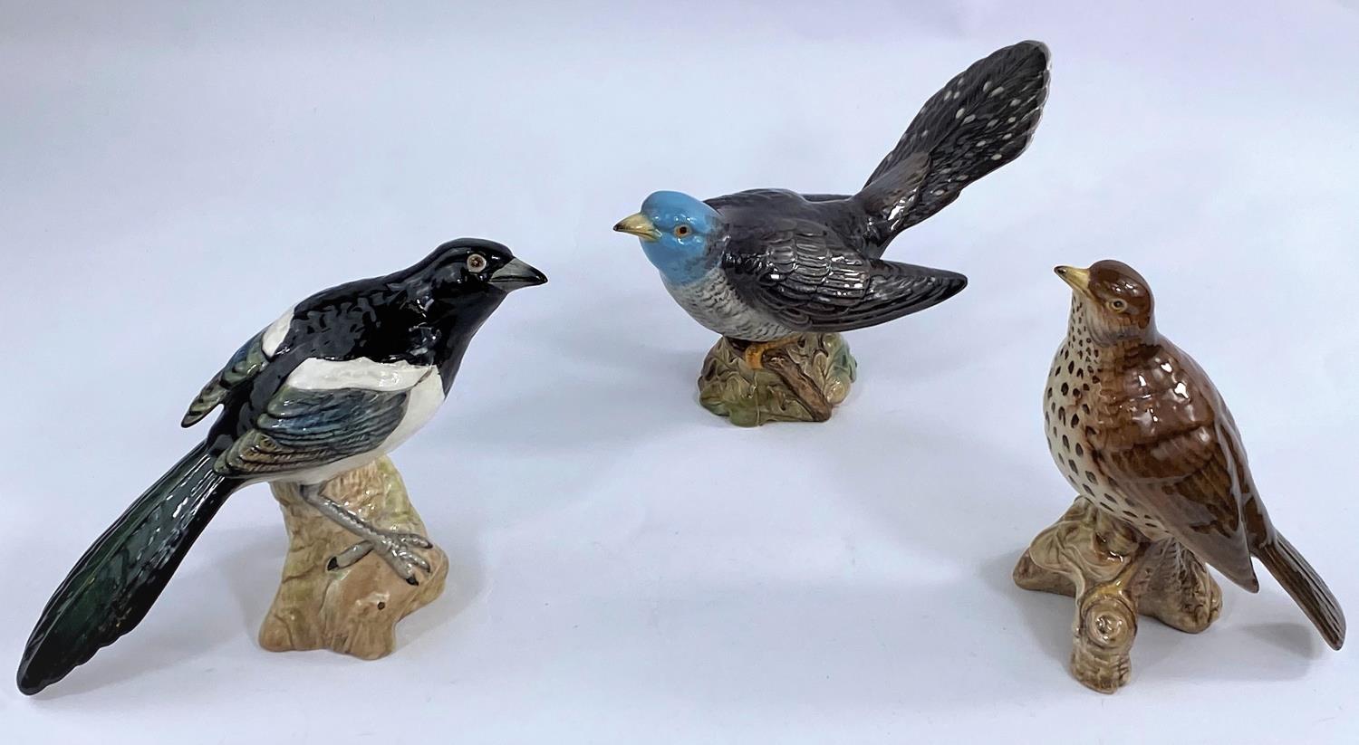 Three Beswick birds: Magpie 2305, Songthrush 2308 and Cuckoo 2315