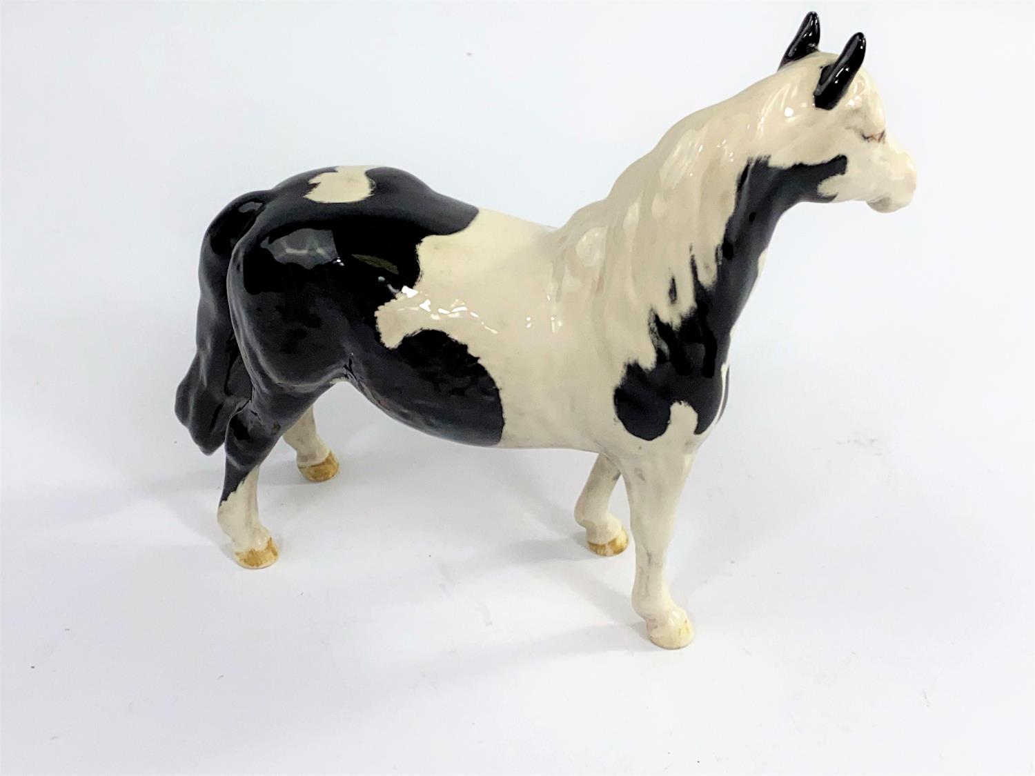 A Beswick Pinto Pony 1373 Skewbald 16.5cm - Image 2 of 2