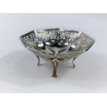 A hallmarked silver octagonal bonbon dish with pierced decoration, Birmingham 1922, 2.5 oz