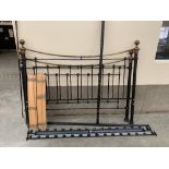 A 6' metal bedstead