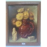 ENGLISH SCHOOL. 20TH CENTURY Chrysanthemums in a Chinese jug. Oil on board 18' x 14'