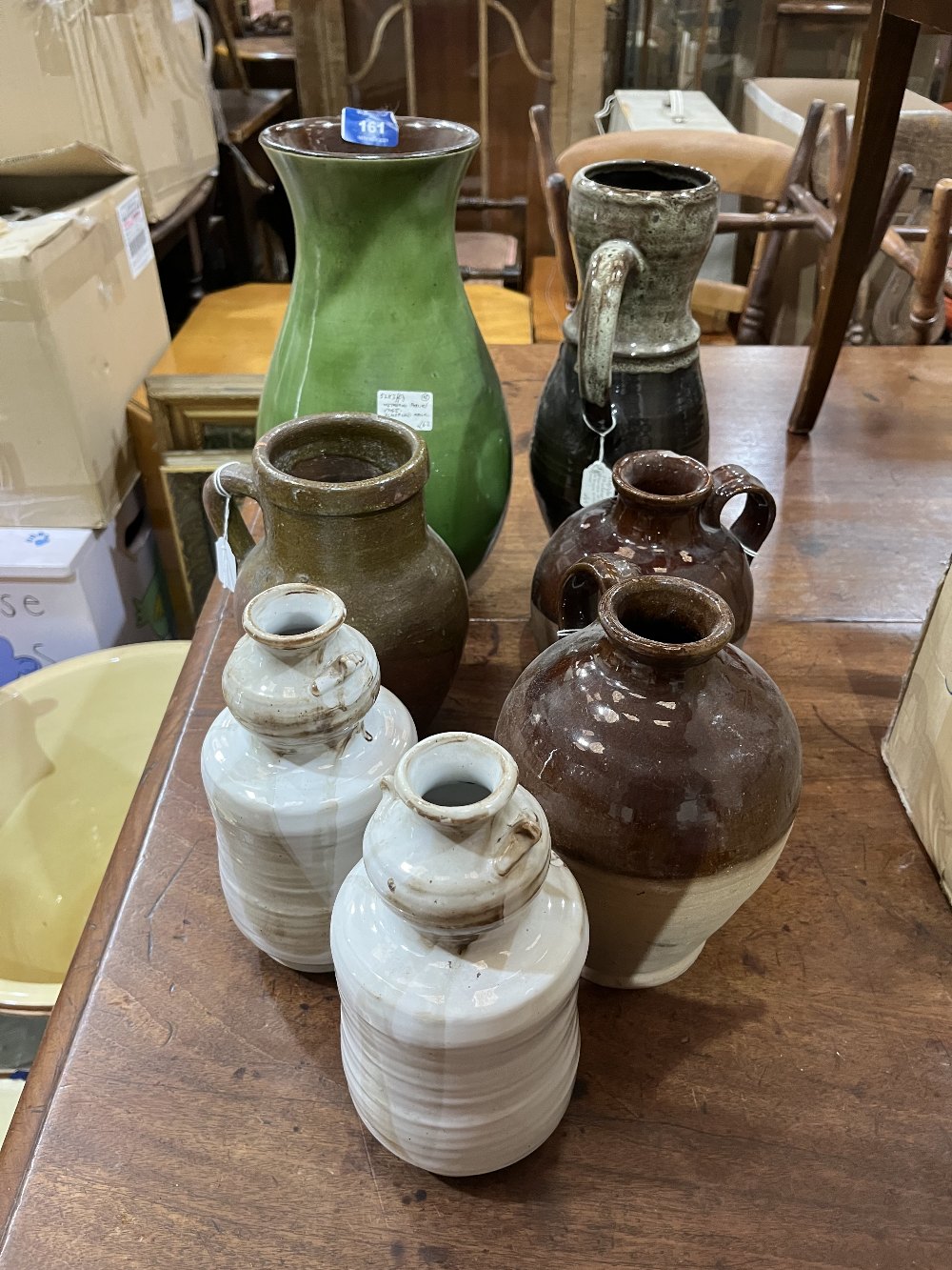 Seven items of pottery