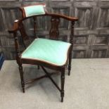 A MAHOGANY CORNER CHAIR