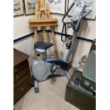 A YORK FITNESS EXERCISE BIKE