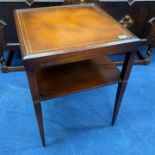 A REPRODUCTION SQUARE OCCASIONAL TABLE