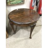 A MAHOGANY CIRCULAR OCCASIONAL TABLE AND A RETRO CUPBOARD