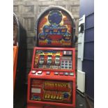 A CASINO MODEL, DOMED TOP 'CANNONBALL RUN £5 JACKPOT FRUIT MACHINE