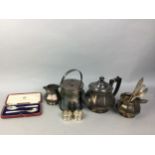 A PAIR OF SILVER NAPKIN RINGS AND OTHER SILVER AND PLATED ITEMS