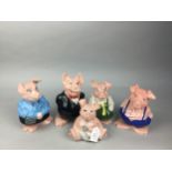 A WADE FOR NATWEST SET OF FIVE PIG BANKS