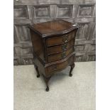 A SMALL REPRODUCTION MAHOGANY CHEST