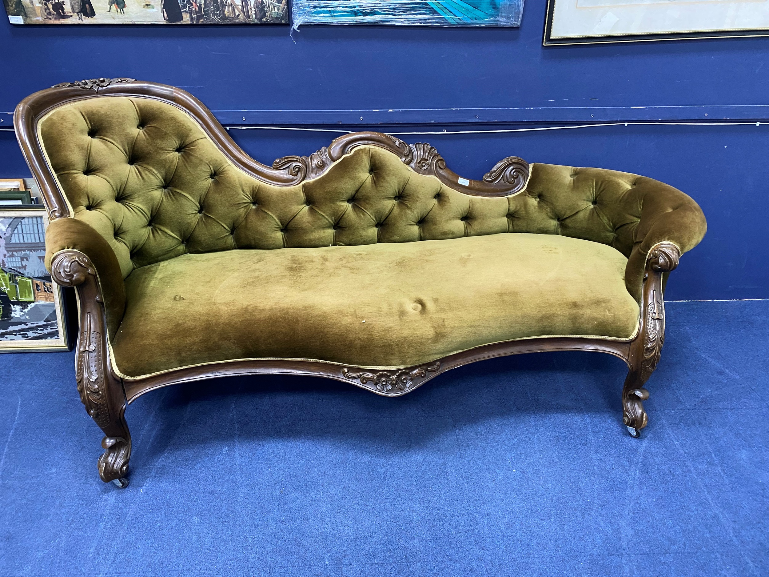 A VICTORIAN STYLE DRAWING ROOM SETTEE