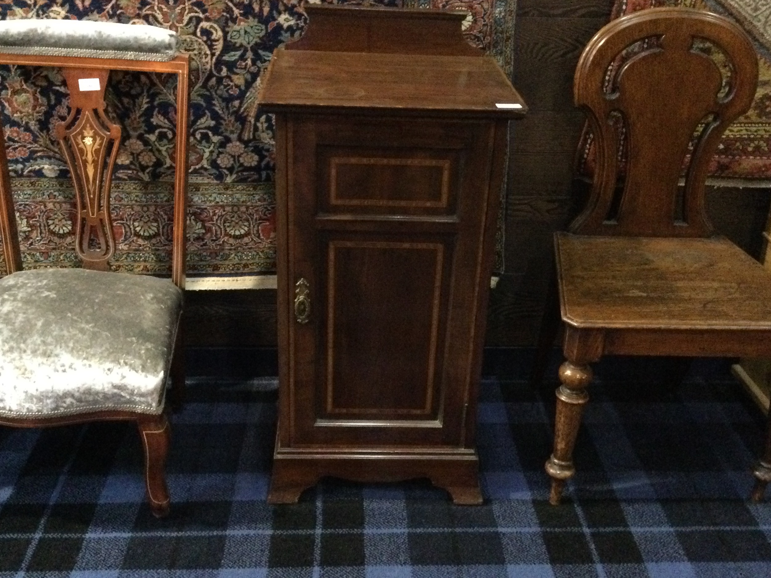 AN EDWARDIAN MAHOGANY BEDSIDE CABINET