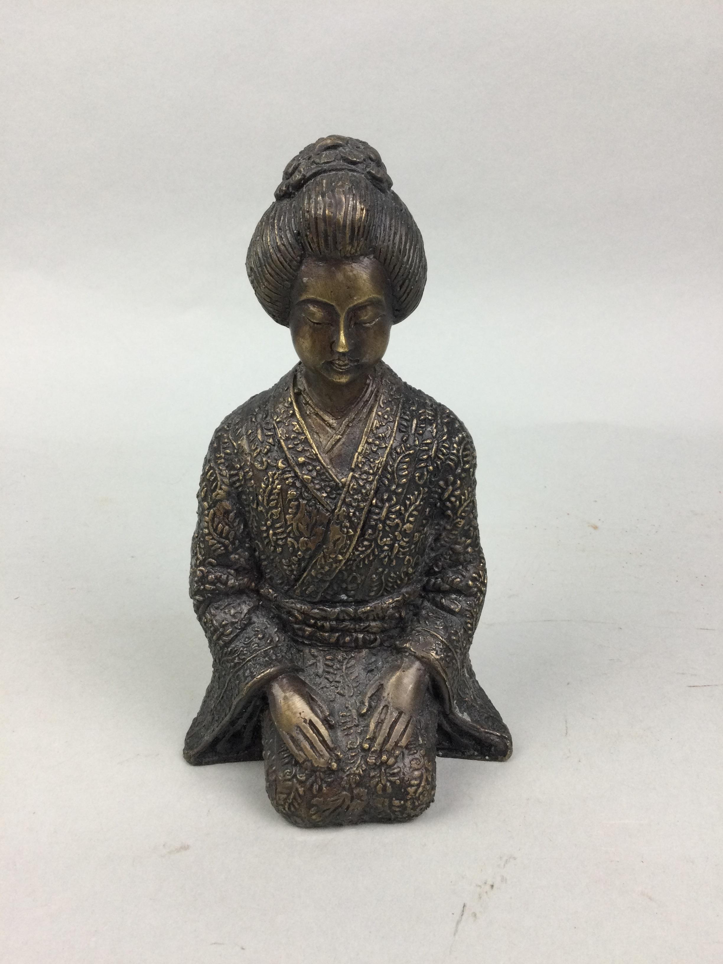 A BRONZE FIGURE OF A KNEELING GEISHA