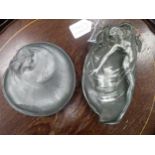 AN ART NOUVEAU PEWTER DISH