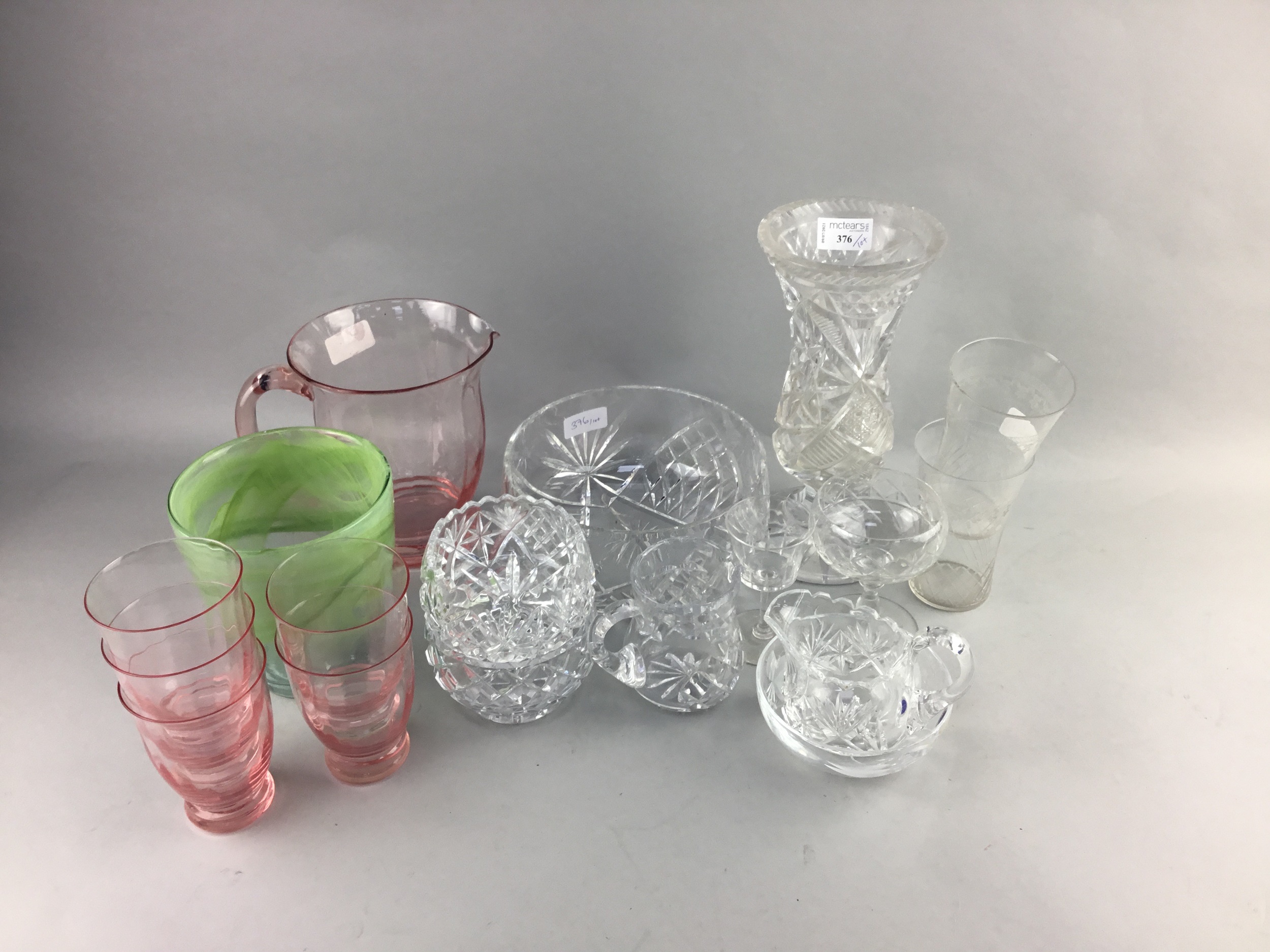 A CRYSTAL VASE AND OTHER CRYSTAL AND GLASS WARE - Image 2 of 2