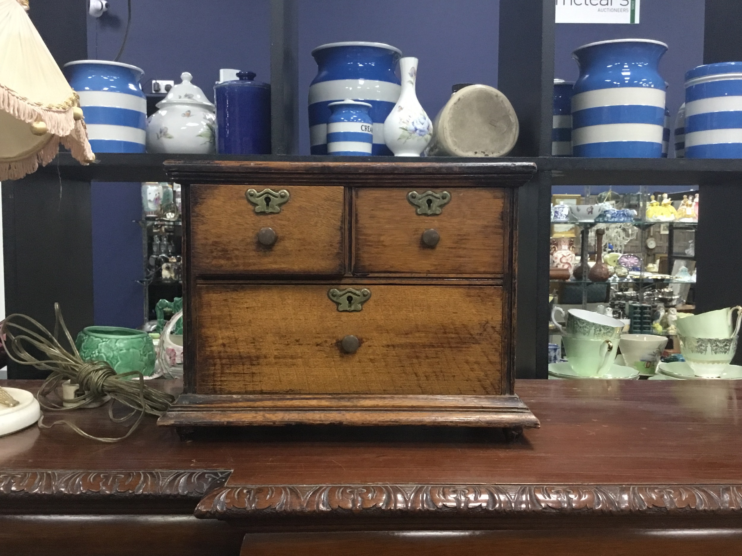 A SMALL SPICE CHEST