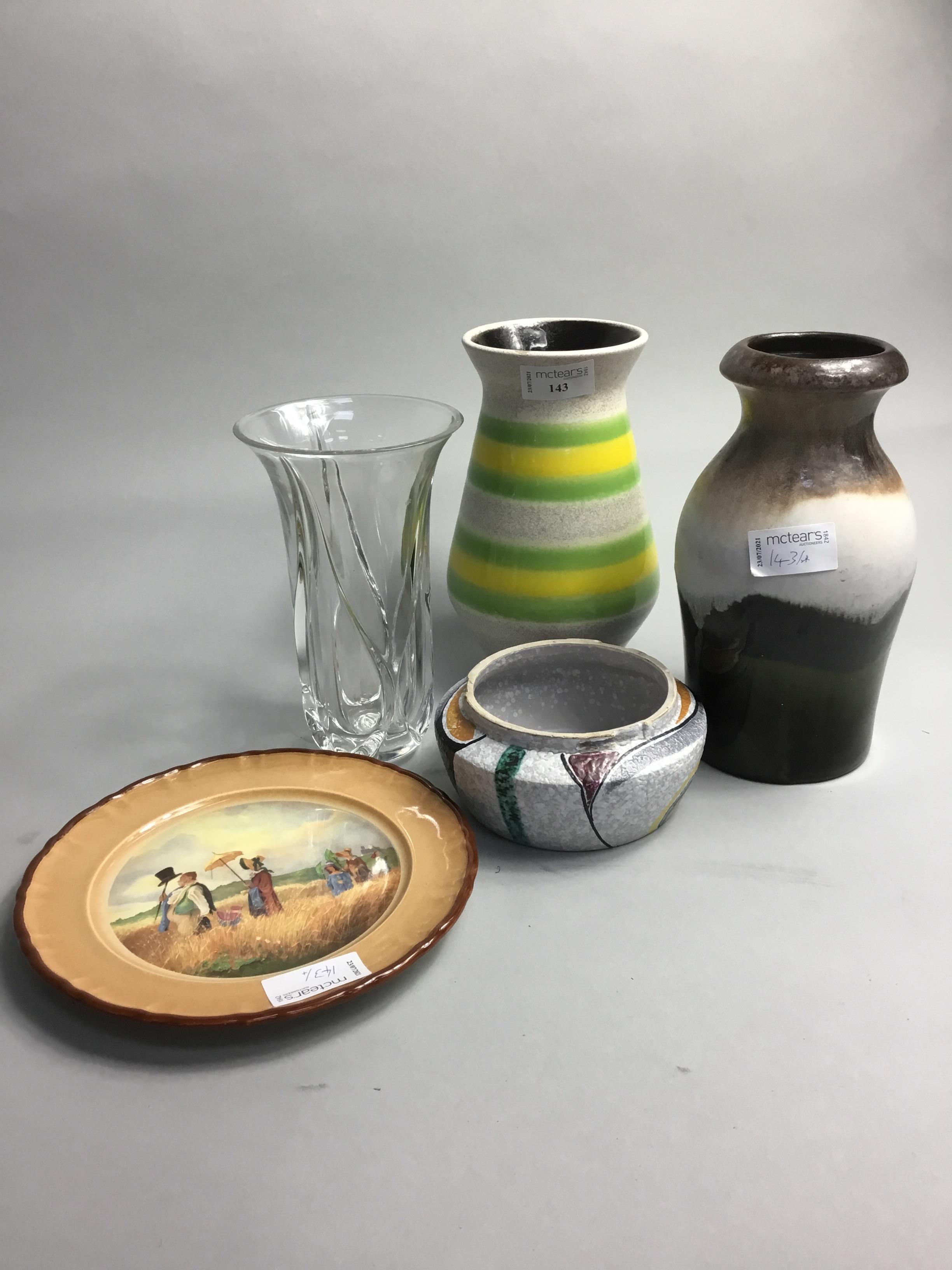 A WEST GERMAN POTTERY VASE AND OTHER CERAMICS