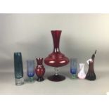 A COLOURED GLASS VASE ALONG WITH OTHER GLASSWARE AND A BESWICK LEAF MOULDED DISH