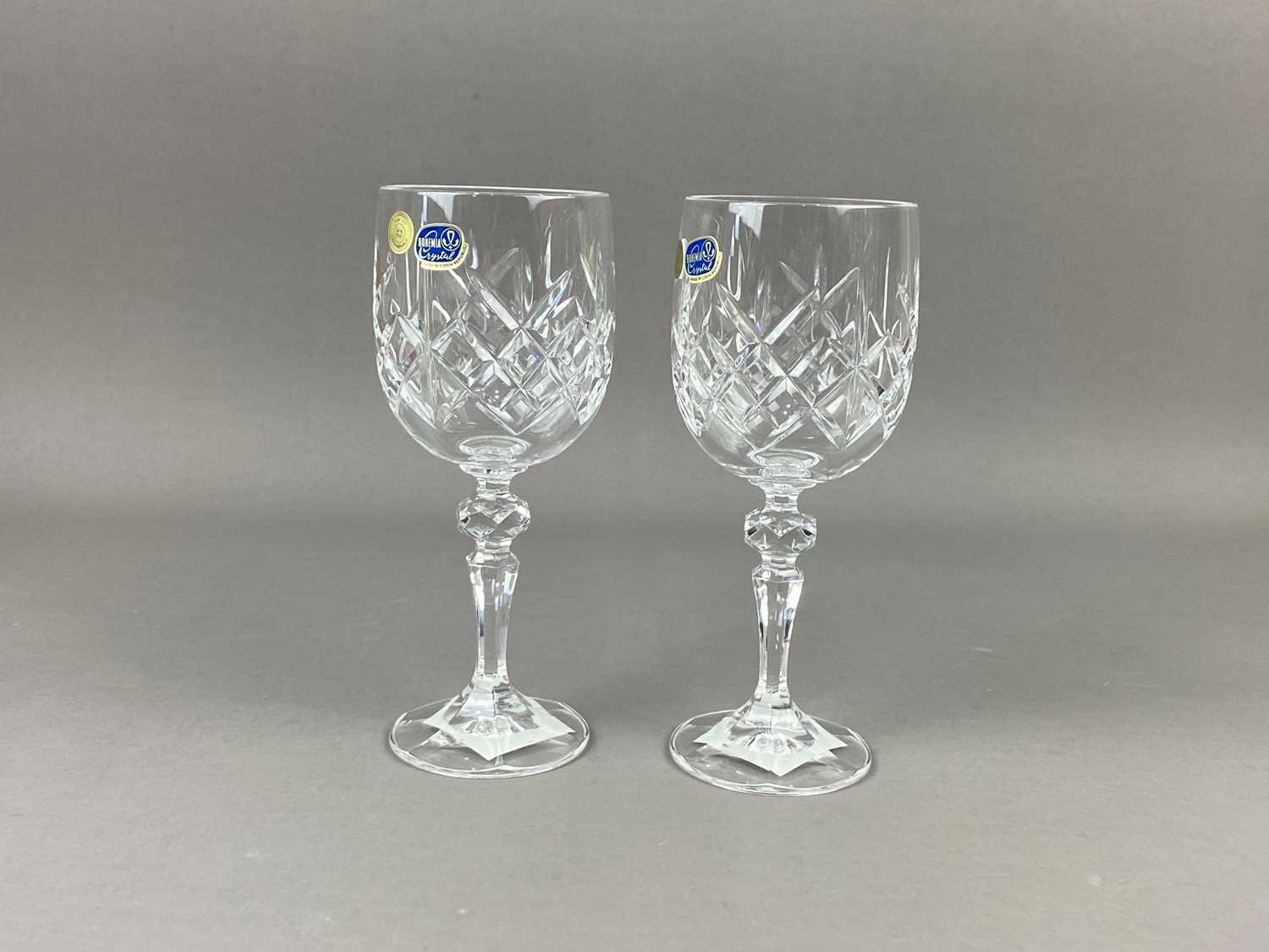 A SET OF SIX BOHEMIA CRYSTAL GLASSES, A CRYSTAL BOWL AND A HORS D'OEUVRES DISH - Image 2 of 2