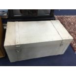 A WHITE PAINTED WOOD BLANKET CHEST
