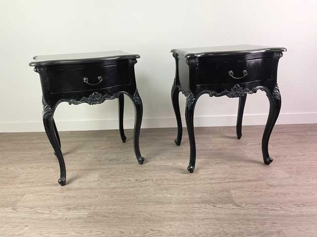 A COMMODE CHEST AND PAIR OF BEDSIDE TABLES BY COACH HOUSE FURNITURE - Image 2 of 2