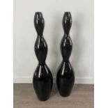 A PAIR OF CONTEMPORARY VASES