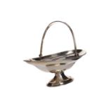 AN EDWARDIAN SILVER FRUIT BASKET