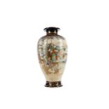 AN EARLY 20TH CENTURY JAPANESE SATSUMA VASE