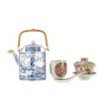 A 20TH CENTURY CHINESE BLUE AND WHITE TEA POT AND OTHER ITEMS