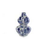 A CHINESE BLUE AND WHITE VASE